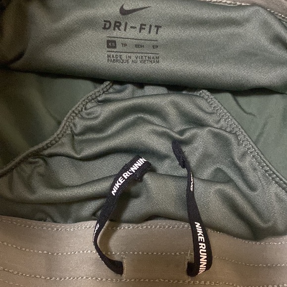 Army green Nike running shorts - Picture 4 of 4
